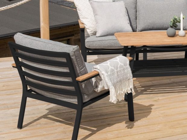 brasillia_sofas_t_3.jpg brasillia_sofas_t_3.jpg