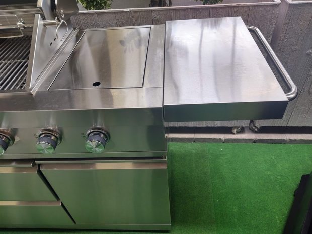 mustang_gasgrill_opal_10.jpg mustang_gasgrill_opal_10.jpg