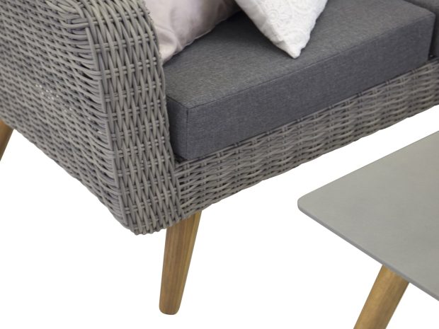 vodice_sofas_t_v6.jpg vodice_sofas_t_v6.jpg