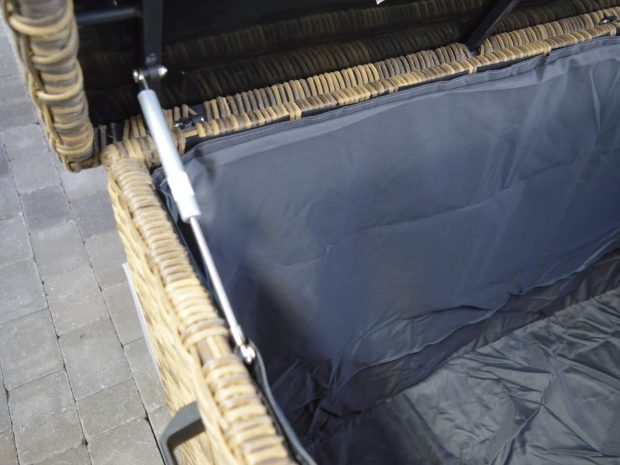 cornelia_xl_hyndeboks_v5.jpg cornelia_xl_hyndeboks_v5.jpg