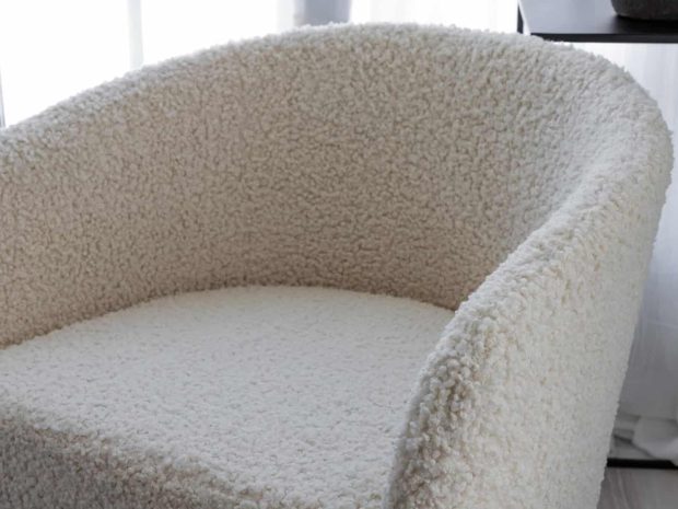 fluffy_loungestol_-_hvid_v7.jpg fluffy_loungestol_-_hvid_v7.jpg