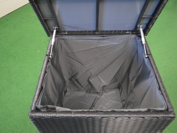 texas_s_dehyndeboks_70x70cm_v4.jpg texas_s_dehyndeboks_70x70cm_v4.jpg