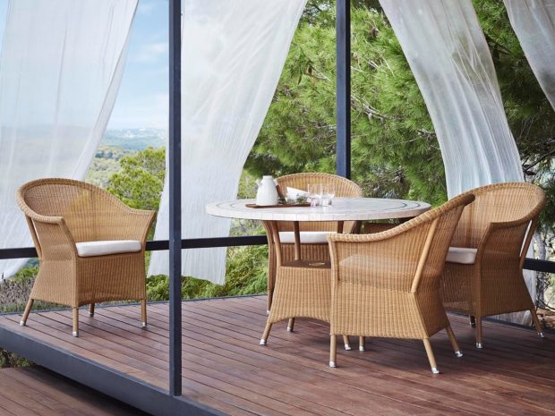 lansing_stol_-_natural_v2_1.jpg lansing_stol_-_natural_v2_1.jpg