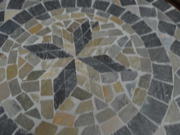 mosaik_caf_bord_-_gr_n_v2.jpg mosaik_caf_bord_-_gr_n_v2.jpg