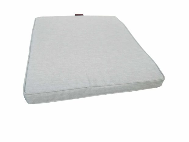 madrid_s_dehynde_all-weather.jpg madrid_s_dehynde_all-weather.jpg