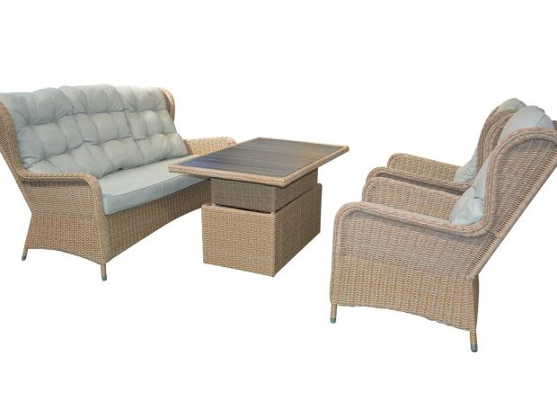 queen_sofas_t_v2.jpg queen_sofas_t_v2.jpg